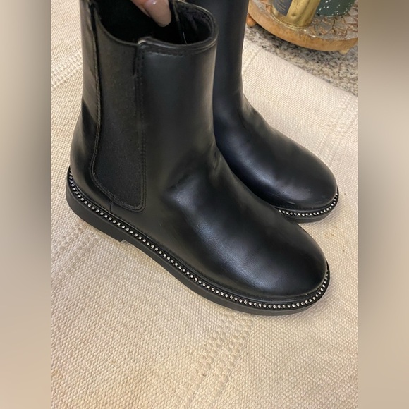 Zara Chic Black Leather Boots with Silver Studs Sz 33 - Picture 1 of 10